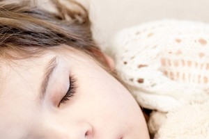 10 เทคนิค ช่วยให้นอนหลับ ให้เย็นสบาย โดยไม่ต้องเปิดแอร์